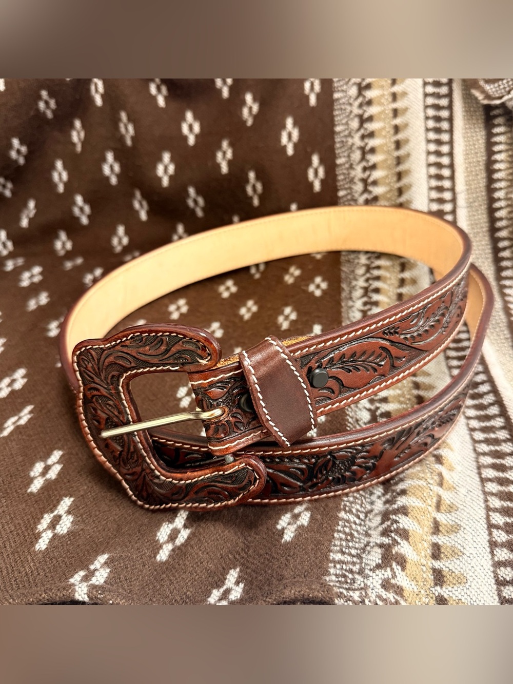 Tooled Floral Brown Leather Women's Belt with Decorative Buckle